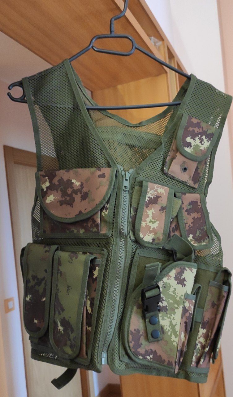 Gilet tattico multi-tasca, Abbigliamento usato come nuovo - foto 3