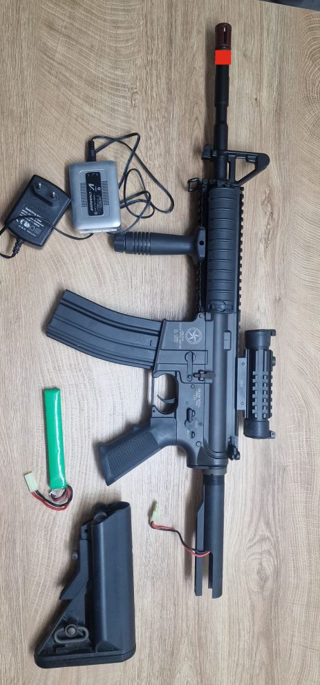 Fucile Softair M4 CQB Full Metal  – Completa di Accessori, D-Boys, Softair nuovo