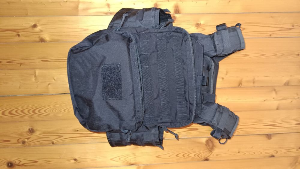 Plate Carrier con buffetteria NUOVO, One Tigris, Abbigliamento nuovo